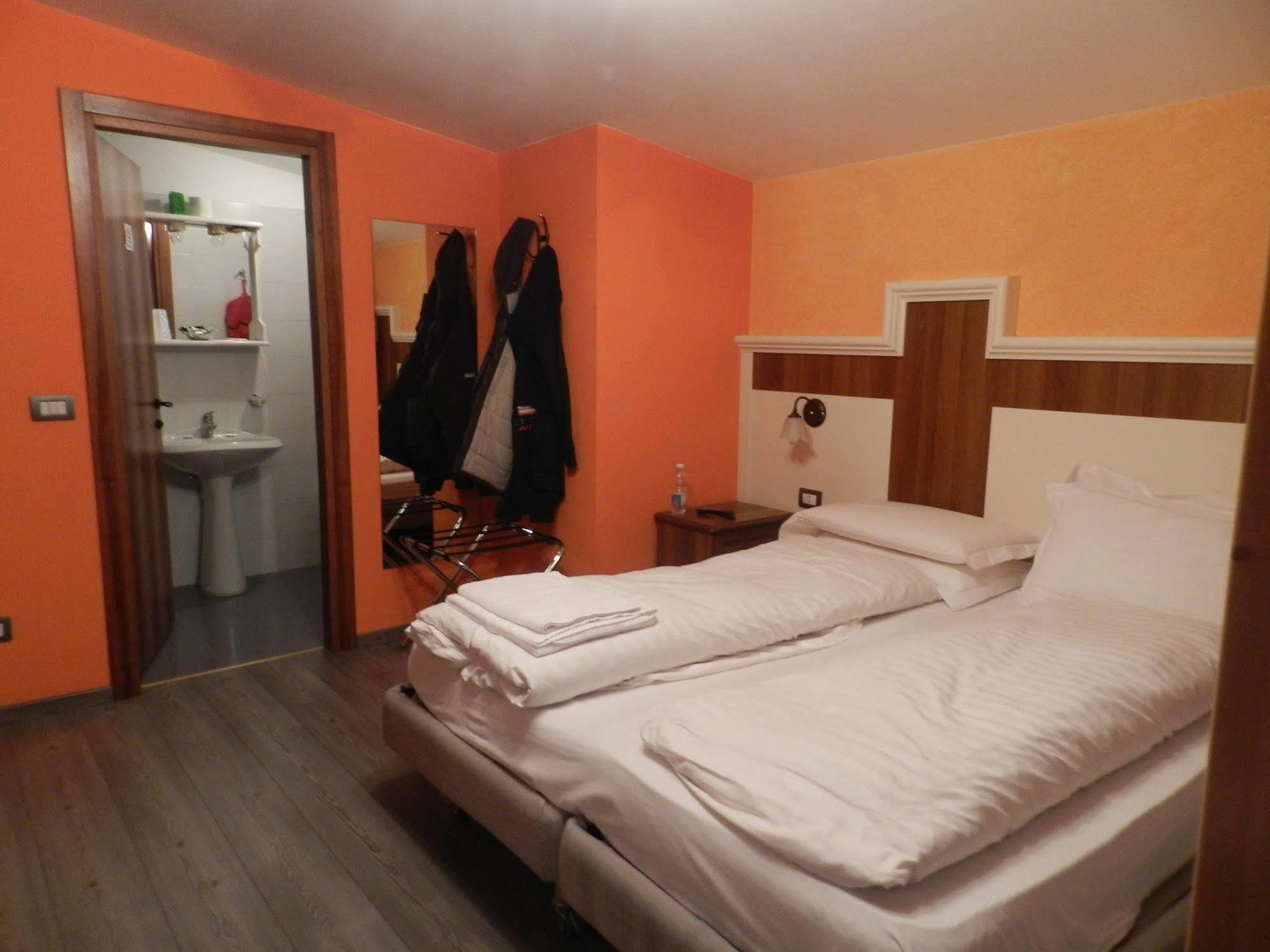 Hotel Saligari Verceia Экстерьер фото